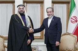 I.R. Iran, Ministry of Foreign Affairs- Qatari official meets with Iranian FM